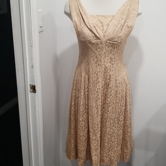 Vintage 1930s-40s Lace Cocktail Dress - Picture 2 of 6
